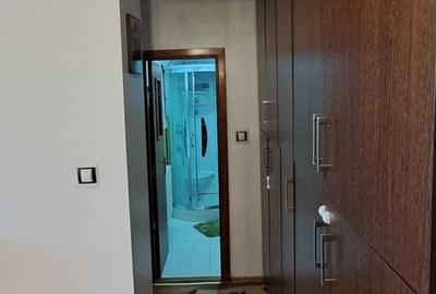Apartament cu 4 camere decomandat în Contactoare - 6