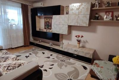 Apartament cu 4 camere decomandat în Rogerius - 3