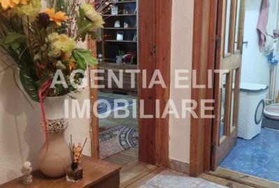 Apartament cu 2 camere decomandat în Central - 3