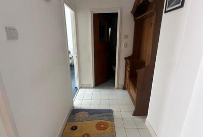 Vanzare apartament  3 camere Scriitorilor - 7