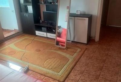 Apartament cu 2 camere semidecomandat în Astra