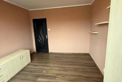 Apartament 2 camere decomandat Rogerius, Oradea , Zona lini?tita | Ideal pentru locuit sau inv - 4