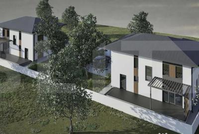 Casă cu 4 camere cu Teren 400 Mp în Central