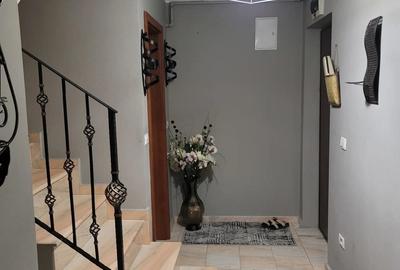 Apartament cu 3 camere decomandat în Spitalul Județean - 4