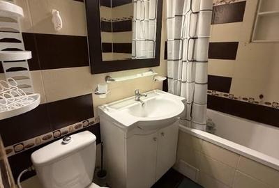 Apartament 2 camere + 2 balcoane + dressing , Strada Traian - 7