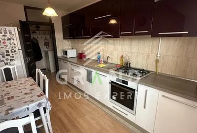 Apartament cu 3 camere decomandat, mobilat în Mănăștur