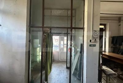 Spațiu comercial, de 280 mp, în 14 Mai - 7