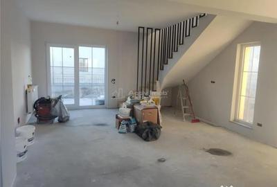 Casă cu 4 camere cu Teren 320 Mp în Central - 11