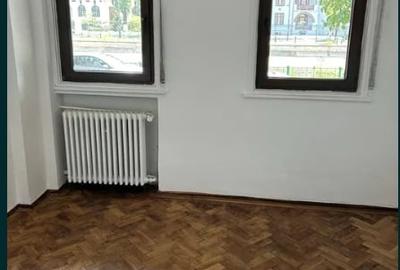 Universitate, Mihail Kogalniceanu,parter/4,2 bai,boxa la subsol,Liber - 4