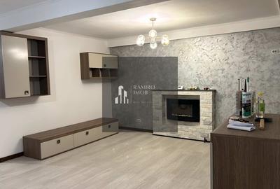 Duplex cu 4 camere cu Canalizare în Central - 1