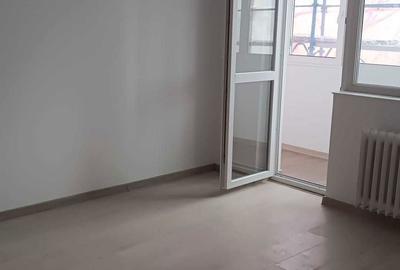 Apartament cu 2 camere semidecomandat în Berceni - 6