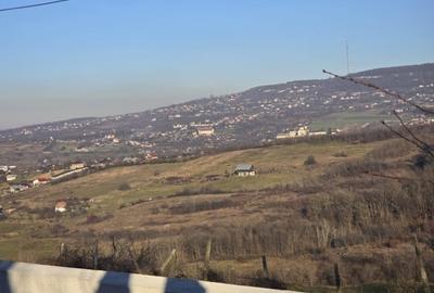 Casă individuală cu 4 camere în Central - 1