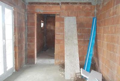 Casă cu 4 camere în Mehala - 13