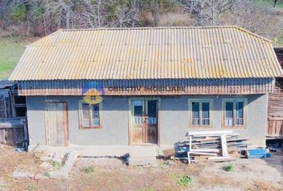 Casă individuală cu 5 camere cu Canalizare în Costișa - 12