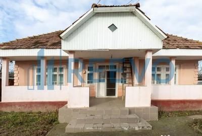 Casă cu 5 camere cu Teren 3365 Mp în Conțești - 15