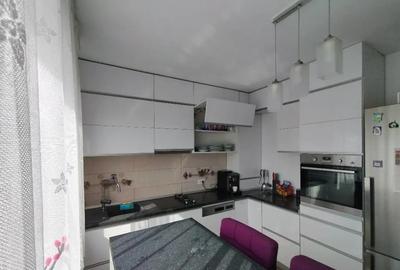 Duplex cu 4 camere cu Canalizare în Popas Păcurari - 7