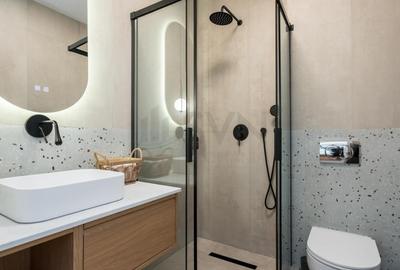 Casă individuală cu 12 camere cu Canalizare în P-ța Romană - 15