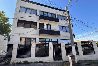 Duplex cu 6 camere în Sălaj
