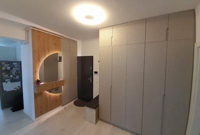 Apartament cu 3 camere decomandat, mobilat în Centura - 1