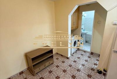 Apartament cu 2 camere decomandat în Central - 3