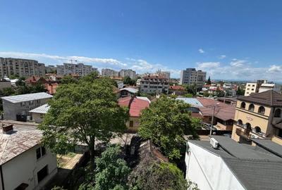 Apartament cu 2 camere decomandat în Ultracentral - 2