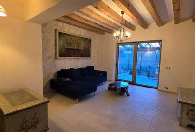 Casa de 4 camere , zona Tractorul - 6