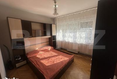 Apartament cu 3 camere semidecomandat în Micro 16 - 9