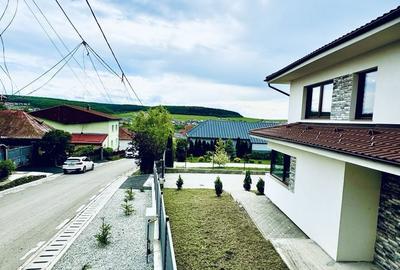 Casă cu 4 camere în Chinteni - 6