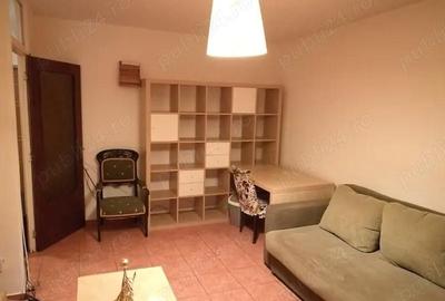 Garsonieră decomandată în Tei - 2