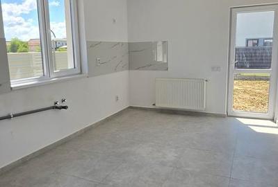 Casă cu 3 camere cu Teren 230 Mp în Clinceni - 11