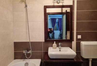 Apartament cu 3 camere decomandat în Apusului - 7