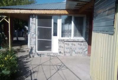 Vand sau schimb casa Saveni Ialomi?a - 2