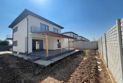 Vila individuală P+1E - 5 camere - 2 băi + dressing - 153mp utili - teren 360mp - 3