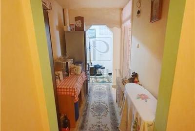 GIROCULUI - 3 CAM - DECOMANDAT  - 2BAI - SPATIOS - BLOC ANVELOPAT - ZONA LINISTI - 10