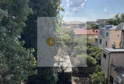 Apartament cu 4 camere decomandat în Domenii - 9