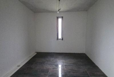 Casă cu 4 camere decomandat cu Teren 1700 Mp în Școlilor - 11