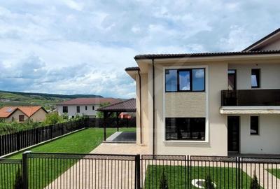 Duplex cu 4 camere cu Canalizare în Chinteni - 7