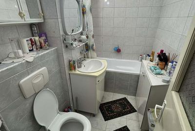 Apartament cu 4 camere decomandat în Carpați 2 - 13