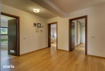 Casă cu 7 camere cu Teren 1012 Mp în Brănești - 11