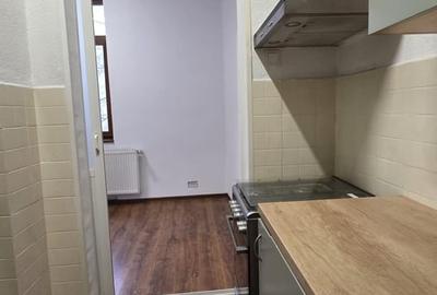 Apartament cu 2 camere semidecomandat în Cotroceni