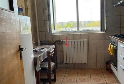 Apartament cu 2 camere semidecomandat în Costin Georgian - 4