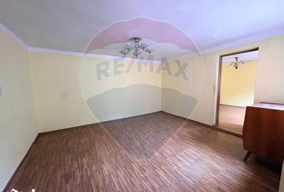 Casă cu 4 camere cu Teren 292 Mp în Central - 19