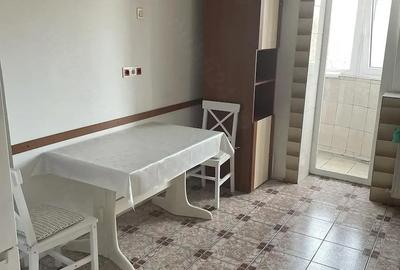 Apartament cu 2 camere decomandat în Militari