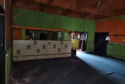 Spațiu comercial, de 2,300 mp, în Central - 3