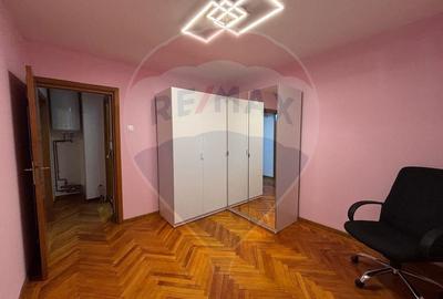 4 camere de vanzare TEIUL DOAMNEI zona verde-linistita, bloc anvelopat - 22