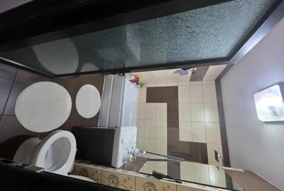 Apartament cu 3 camere decomandat în Central - 3