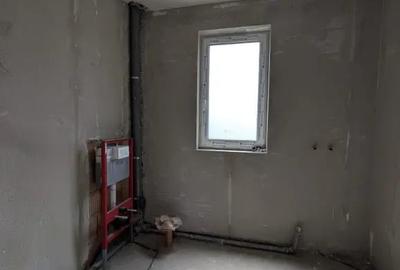 Casă cu 5 camere cu Teren 540 Mp în Florești - 5
