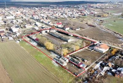 Teren in suprafata de 7774 intravilan | Constructi in suprafata de 1029 mp - 1