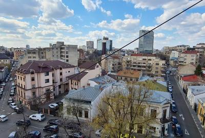 Apartament cu 3 camere semidecomandat, mobilat în Moșilor - 11