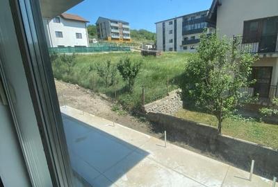 2 camere, 52 mp, 2 balcoane – partial finisat, perfect de amenajat - 2